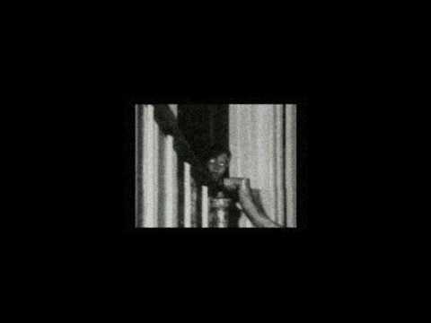 Video thumbnail for XXXTENTACION - BitchCallMeCaptainMorgan (Traduction Française)