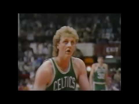 4/22/1986 Celtics at Bulls Eastern Conference playoffs first round Game 3 Larry Bird Michael Jordan