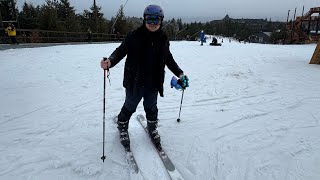 Skiing ⛷️ at 30+ years old 🫣
