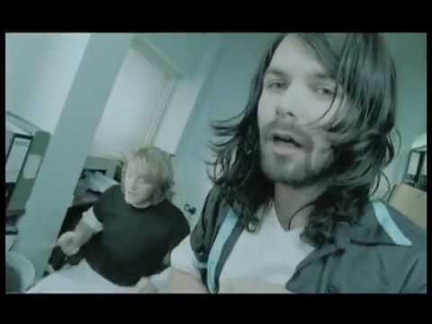 Videoclip de Glitter and Trauma — Biffy Clyro