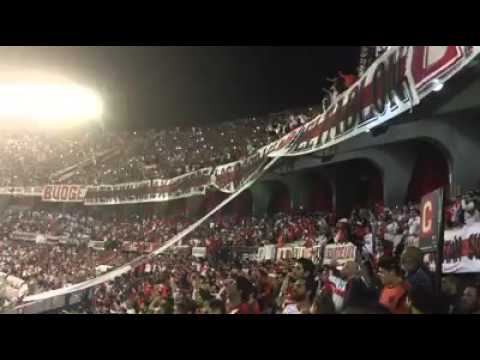 "Los borrachos del tablon vs The Strongest por la copa Libertadores" Barra: Los Borrachos del Tablón • Club: River Plate