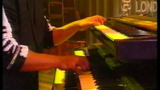 Candy Dulfer & Funky Stuff - Our house is not a home - Intro - Live 1991