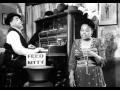 Fats Waller & Ada Brown - That Ain't Right - Stormy Weather (1943)