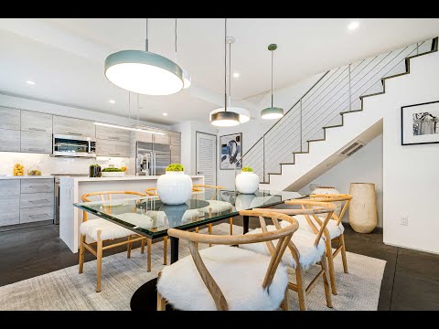 8111 W. Romaine Street | West Hollywood - The Agency