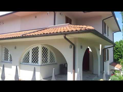 Posa infissi casa in collina