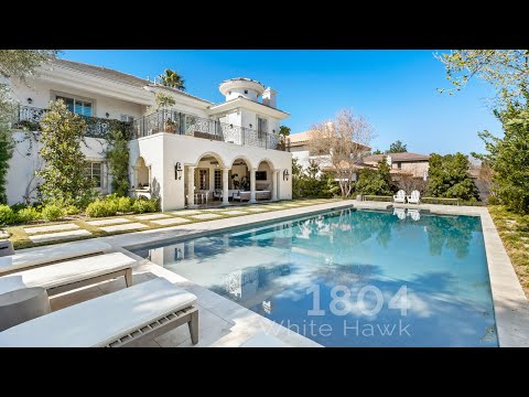 $1,800,000 | 5 Bedrooms | Sparkling Ozzie Kraft Pool | Las Vegas Homes for Sale