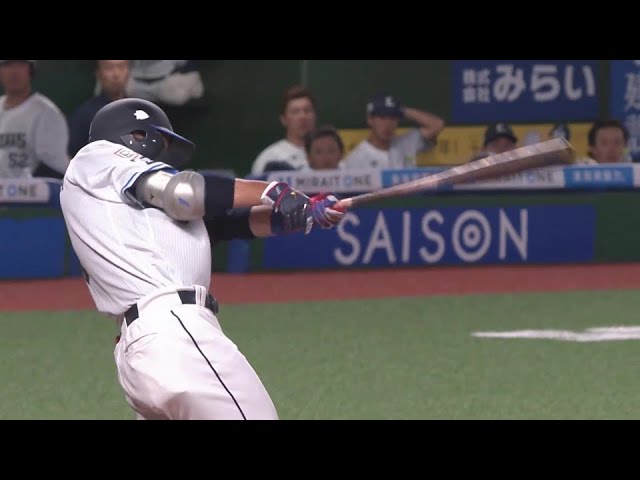 【4回裏】これぞ頼れるベテラン!! ライオンズ・栗山巧 2打数2安打の活躍で起用に応える!!  2024年6月11日 埼玉西武ライオンズ 対 広島東洋カープ