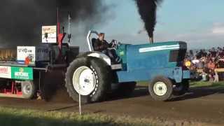 preview picture of video 'Tractor Pulling 2014 Zimmerwald 3.5 ton Sport'