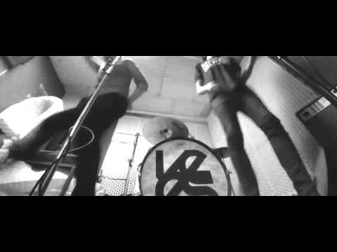 Vykradená zkušebna VEES