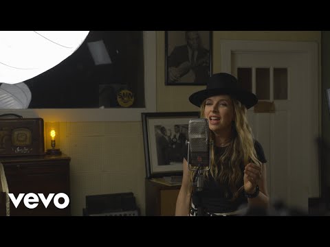 ZZ Ward - Cadillac Man (Sun Studio Session)