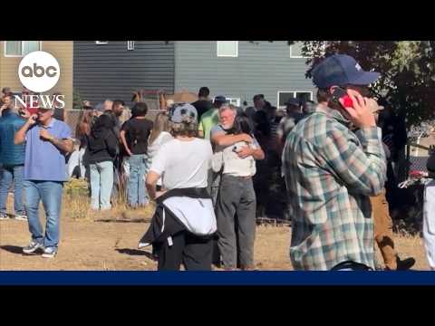 Teen shooter kills 3 children, 1 teacher at Oregon elementary school