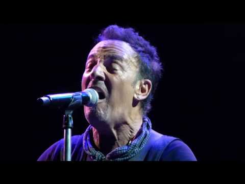 Lost in the Flood - Springsteen - MetLife#2 Aug 25, 2016