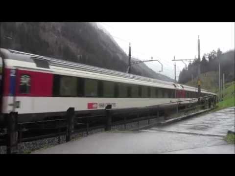 Re 460 105 VSLF am Gotthard