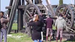 preview picture of video 'Europe's biggest Trébuchet fired at Les-Baux-de-Provence, France on 03.04.2013'