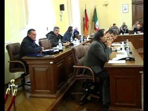 ONDA TG 6.12.2013 - CONSIGLIO COMUNALE COMUNE SULMONA: APPROVAZIONE DELIBERA ALBERGHIERO ROCCARASO