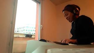 Dwele Medley - Open Your Eyes - What Profit - Going Leaving - I Think I Love You