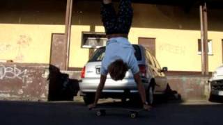 preview picture of video 'Skateboarding in Pabianice by McKinley93; handstand; fingerflip etc.'