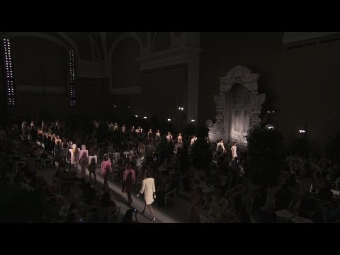 Fall-Winter 2012/13 Haute Couture Show – CHANEL Haute Couture