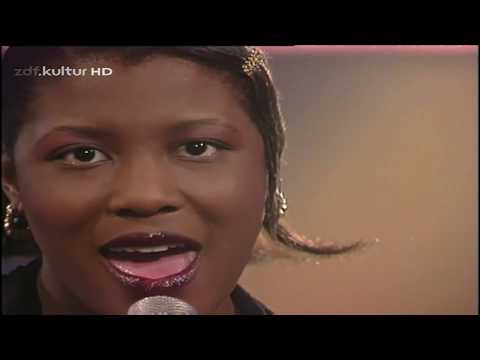 DJ SAKIN & FRIENDS - Nomansland (David's Song)