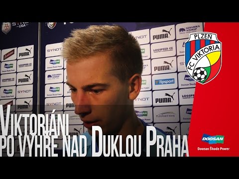 Viktoriáni po výhře nad Duklou Praha