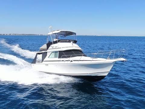 1990 Bertram 35 Flybridge Cruiser