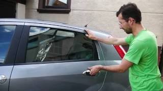 Fiat Grande Punto back doors jammed - resolved problem