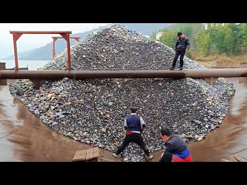 Pebbles unloading | Relaxing Sound for Meditation | Self-unloading ship #bargeunloading