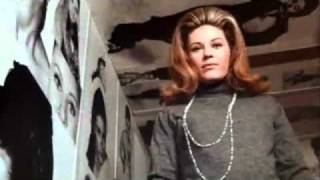 Patty Duke-Valley of the dolls sings title song