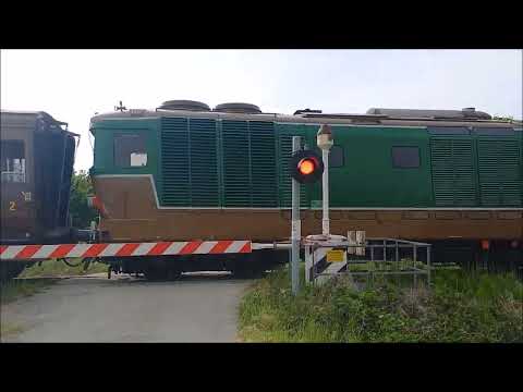 Passaggio a livello Calamandrana (AT) - Level crossing - Bahnübergang