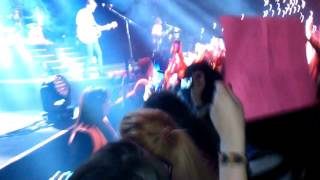 WRITTEN OFF/RISK IT ALL - THE VAMPS IN ARGENTINA JONNOR