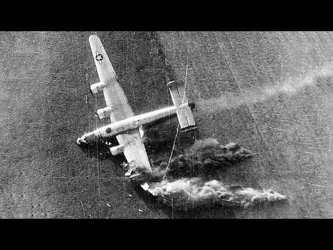 The Last Bomber Shot Down Over Germany - Stopping Hitler's Secret Last Stand in the Alps