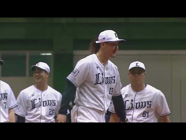 【春季キャンプ】ポニーテール姿のライオンズ・高橋光成が投内連携に励む!! 2023年2月7日 埼玉西武ライオンズ