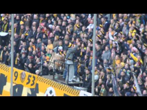 Hier regiert die SGD! Dynamo Dresden vs. 1.FC Kaiserslautern 30.11.2013