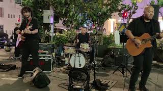 Download lagu Crumbs - Disagree Live busking at SOGO, Malaysia 270626 mp3 Download lagu Crumbs - Disagree Live busking at SOGO, Malaysia 270626 mp3