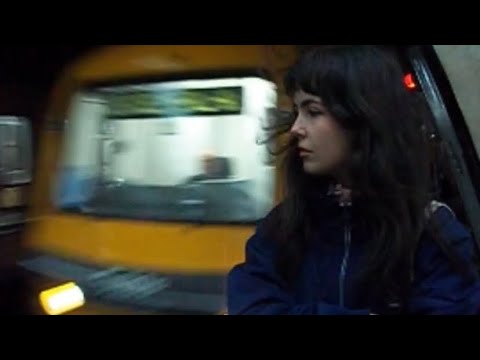 888: uma xícara de café acabado de fazer