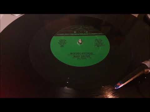 MACK BROWN MAXI 87 - MYSTERY MISTRESS