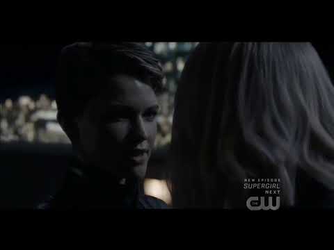 Batwoman 1x03 Alice saves Batwoman's life