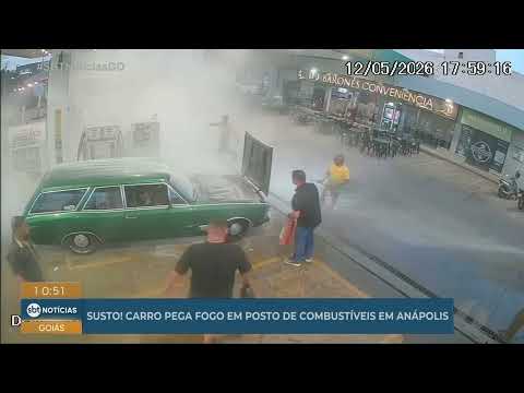 Carro pega fogo em posto de combustíveis em Anápolis