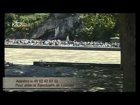 Chapelet à Lourdes