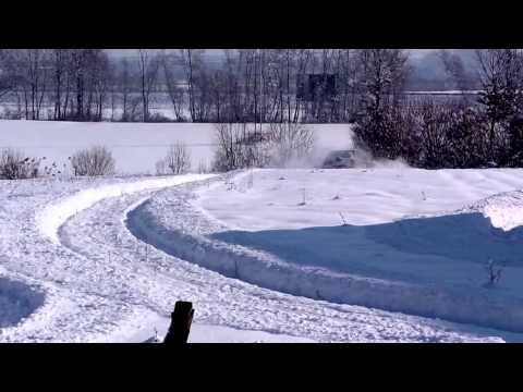 AUDI Quattro VS SUBARU Awd