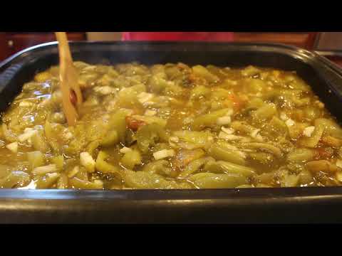 Green tomato ketchup// Getting every last bit out of my garden #bearbonesliving #suburbanhomestead