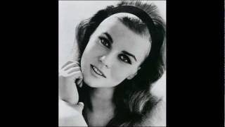 Elvis Presley ~ ♫Good Luck Charm♫ ~ Feat. Ann❤Margret