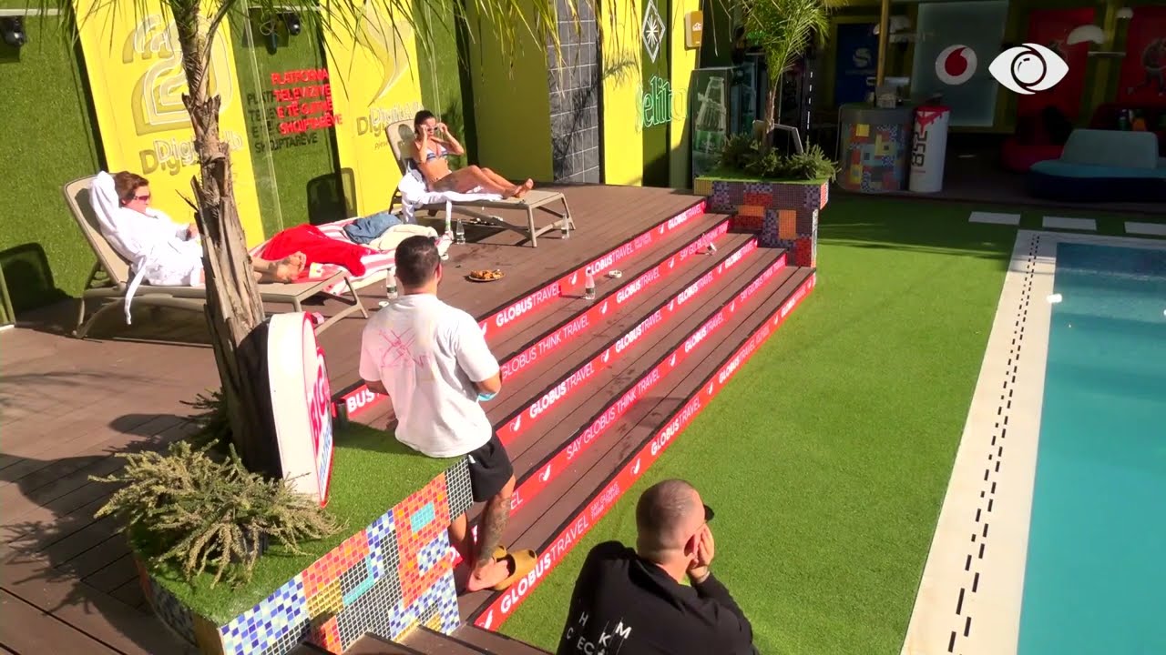 Je një 0, debat mes Eglës dhe Rozës: Je askushi