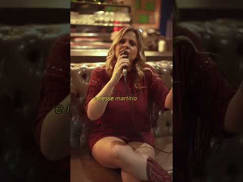 A BOHEMIA CHEGOU ♥️💃🏾💋 #elainecristtina #sertanejo #camisamanchada