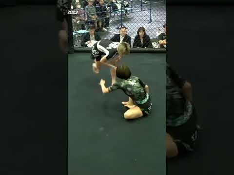 女子・グラップリングの動きの速さが尋常じゃなかった！！#古瀬美月 vs #高崎栞 #shorts