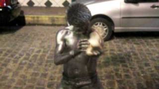 preview picture of video 'Blikken man in Fortaleza (Brazilie) 2009'
