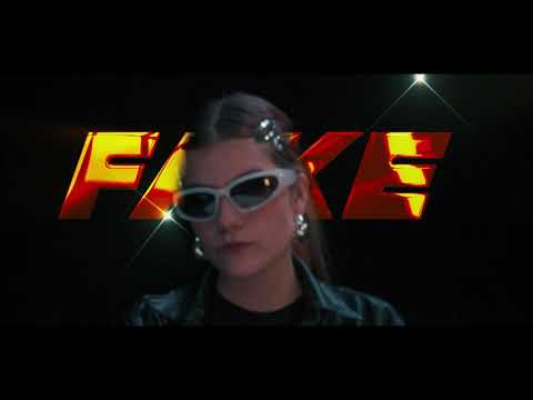 Mega Mc & Arci - FAKE [Videoclip Oficial]
