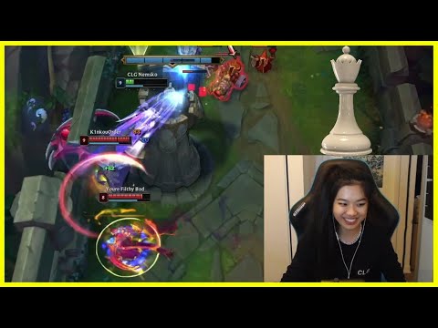 Former Chess World Champion 2367 Elo Girl Plays LoL - Best of LoL Streams #1044