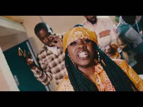 CEH POKE feat. “Ladee”(Courtesy of GOATLIFE ENTERTAINMENT) 90044