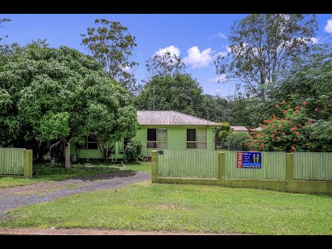 98 Mulgrave Street, Gin Gin, QLD 4671, 3 Kuwarto, 1 Banyo, House